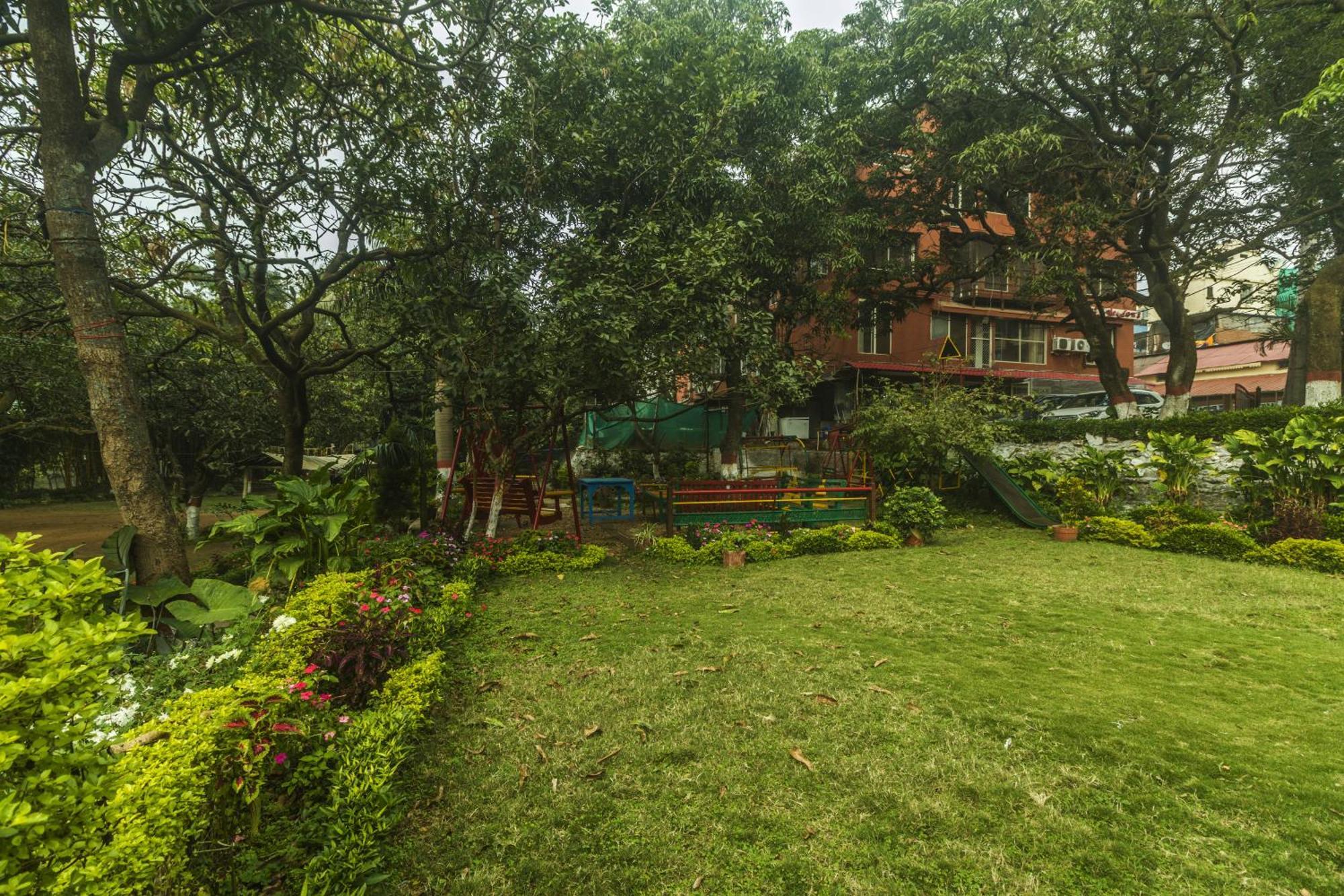 Wow Stayz2 Misty Meadows Pachmarhi Exterior photo